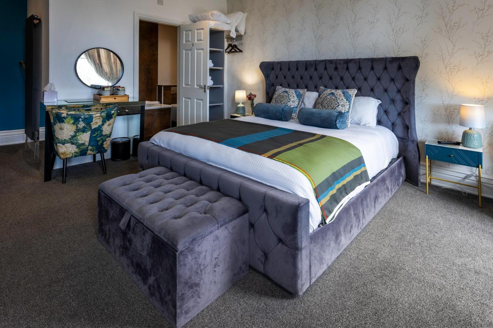 Hotel The Royal Station 4*